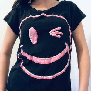 Pink winky face tee